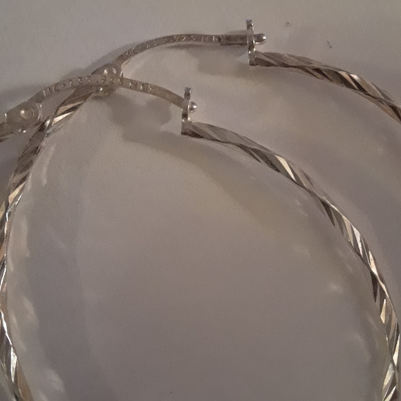 .925 Sterling Silver Hoop Earrings - Picture 1 of 3